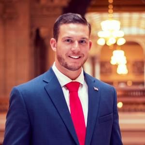 Meet your Posher, Daren a.